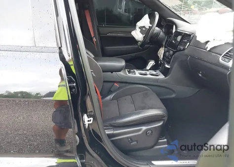 2019 Jeep Grand Cherokee Srt 4X4 z USA, uszkodzony, nr VIN 1C4RJFDJ5KC823017